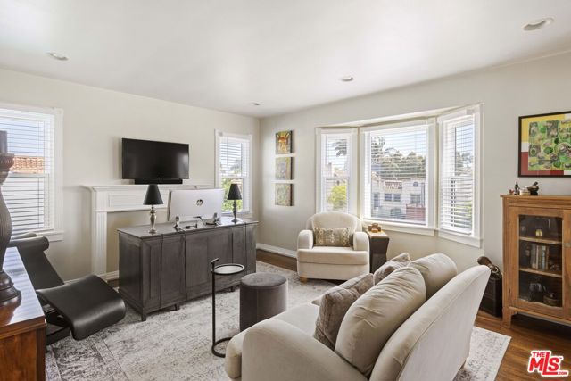 MLS #25591253 image #36