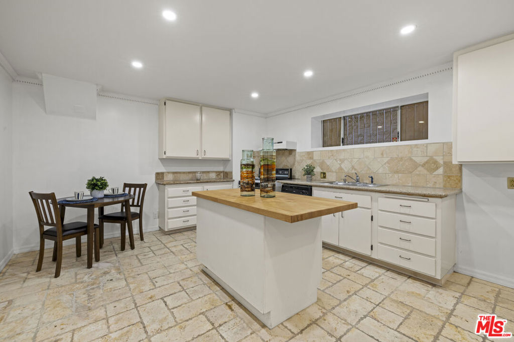 MLS #25591823 image #31