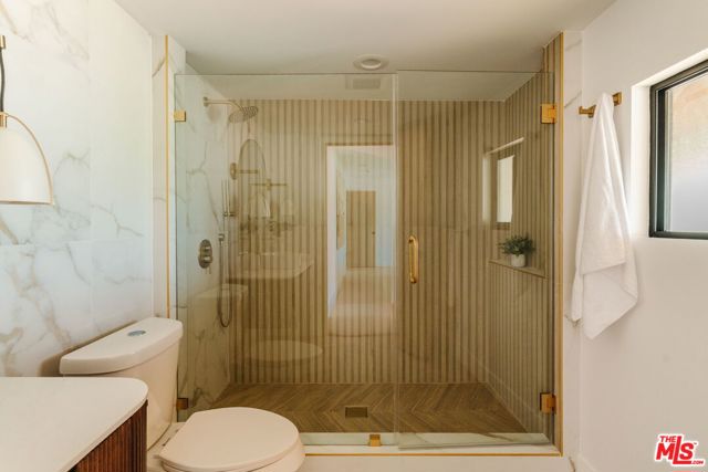 MLS #25592113 image #11