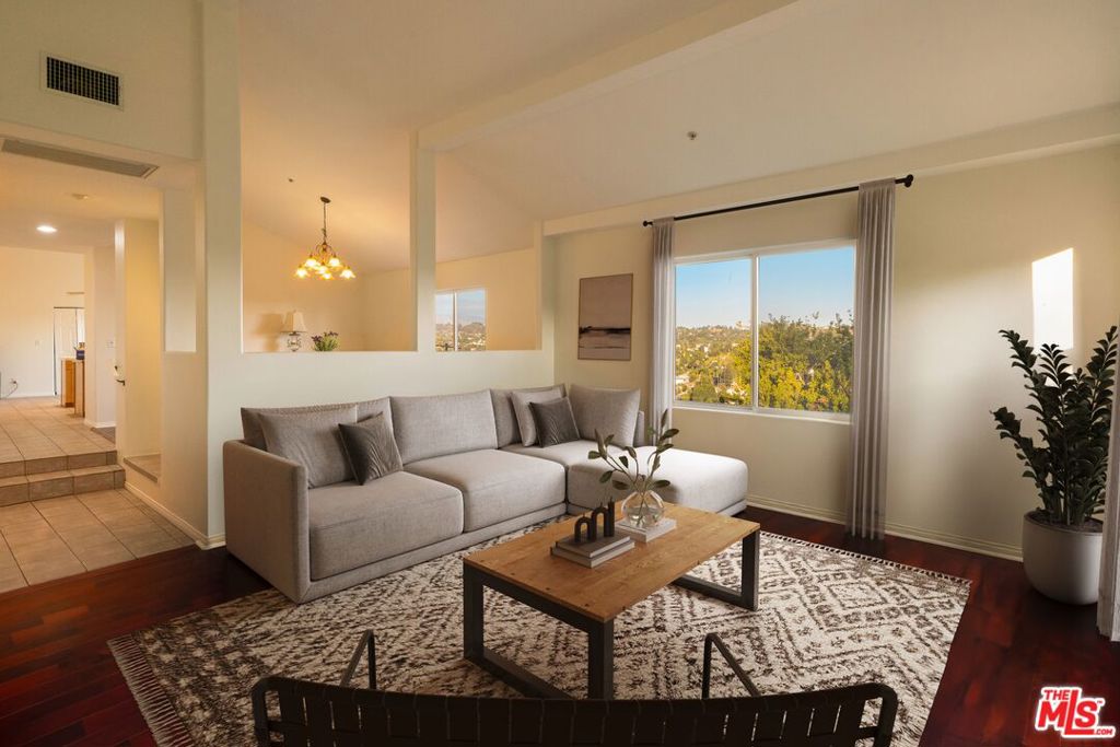 MLS #25592507 image #1