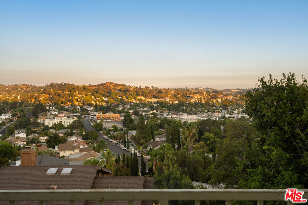 MLS #25592507 image #2