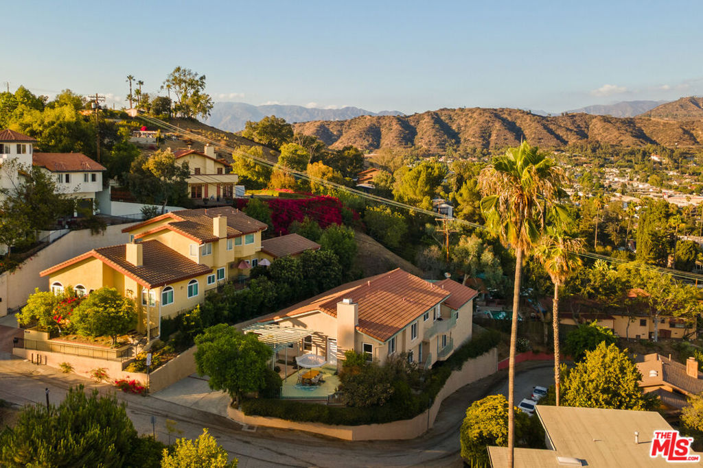 MLS #25592507 image #3