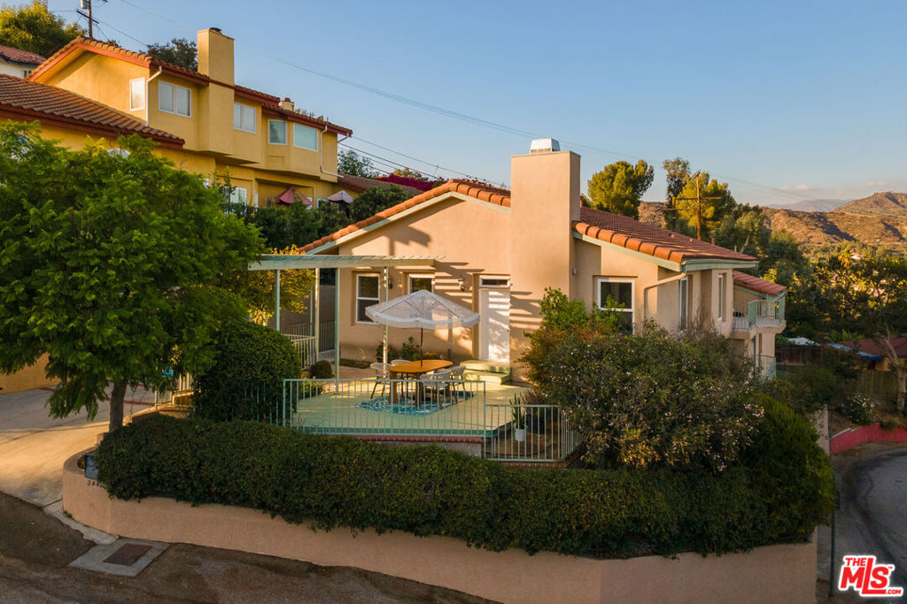 MLS #25592507 image #6