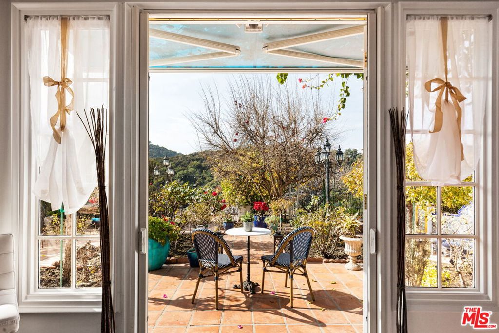 MLS #25592539 image #24