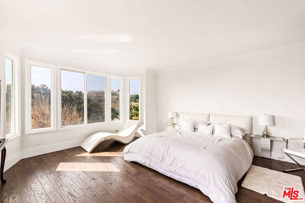 MLS #25592539 image #31