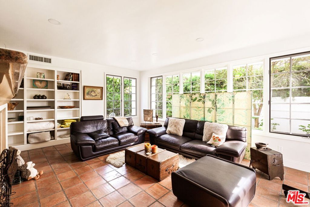 MLS #25592539 image #47