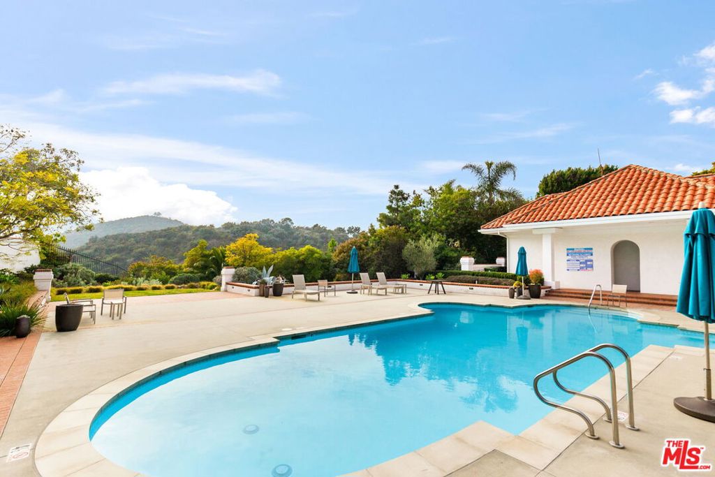 MLS #25592539 image #60