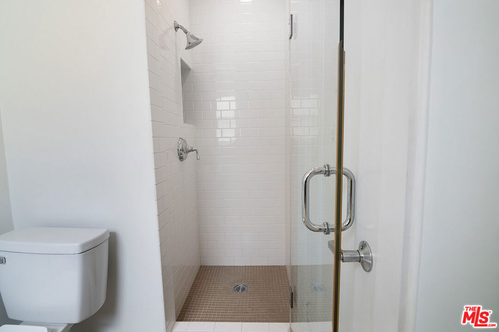 MLS #25592691 img 20