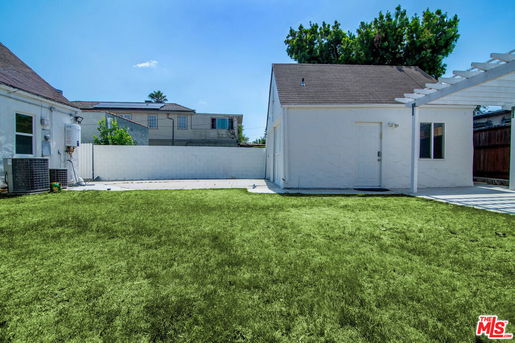 MLS #25592691 img 33