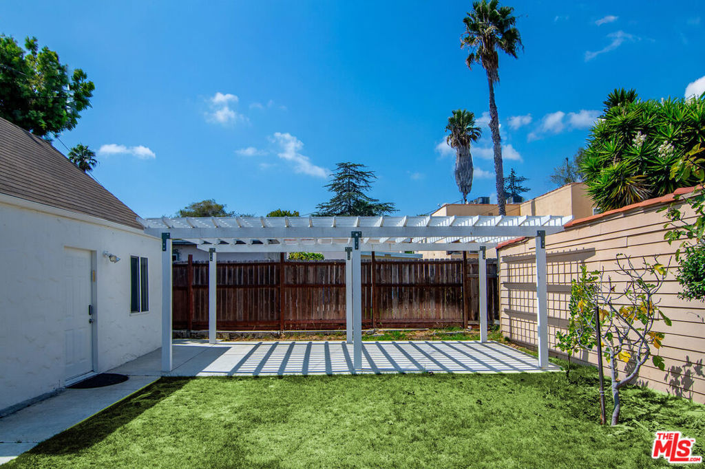 MLS #25592691 img 34