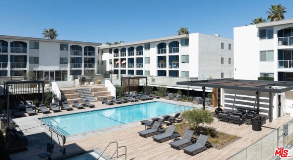 MLS #25593063 image #17