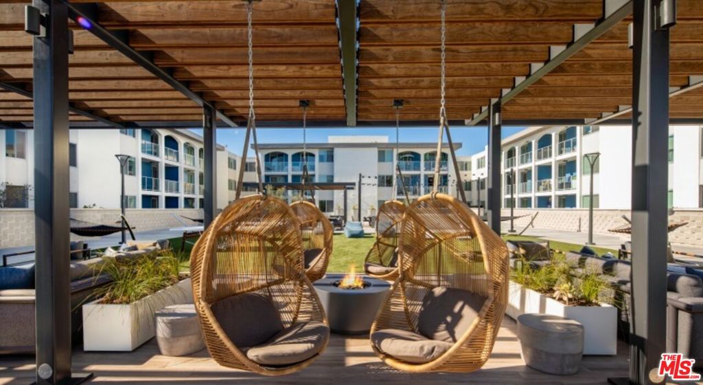 MLS #25593063 image #20