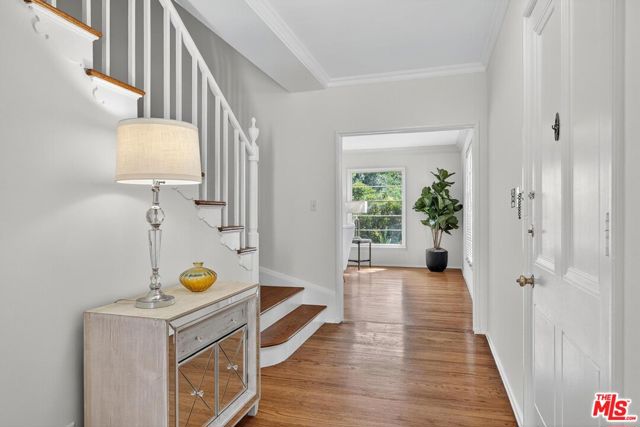 MLS #25593107 image #2