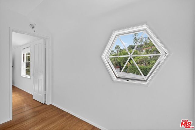 MLS #25593107 image #25