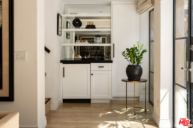 MLS #25593669 image #23