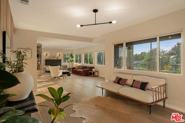 MLS #25593711 image #3