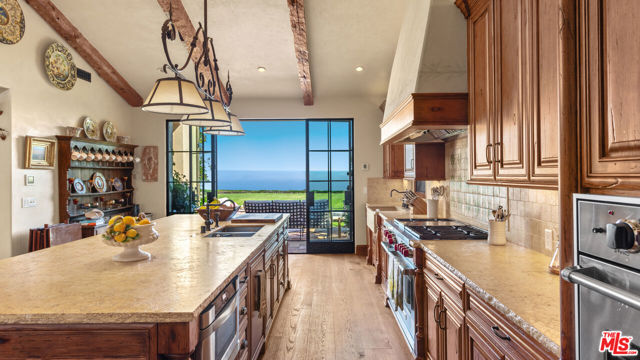 MLS #25593809 image #17