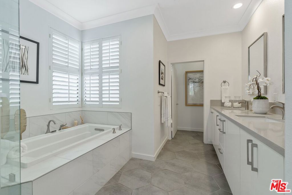 MLS #25594029 image #34