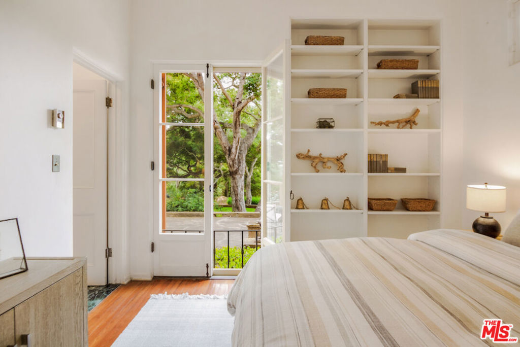 MLS #25594271 image #15