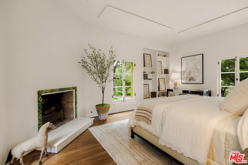 MLS #25594271 image #18