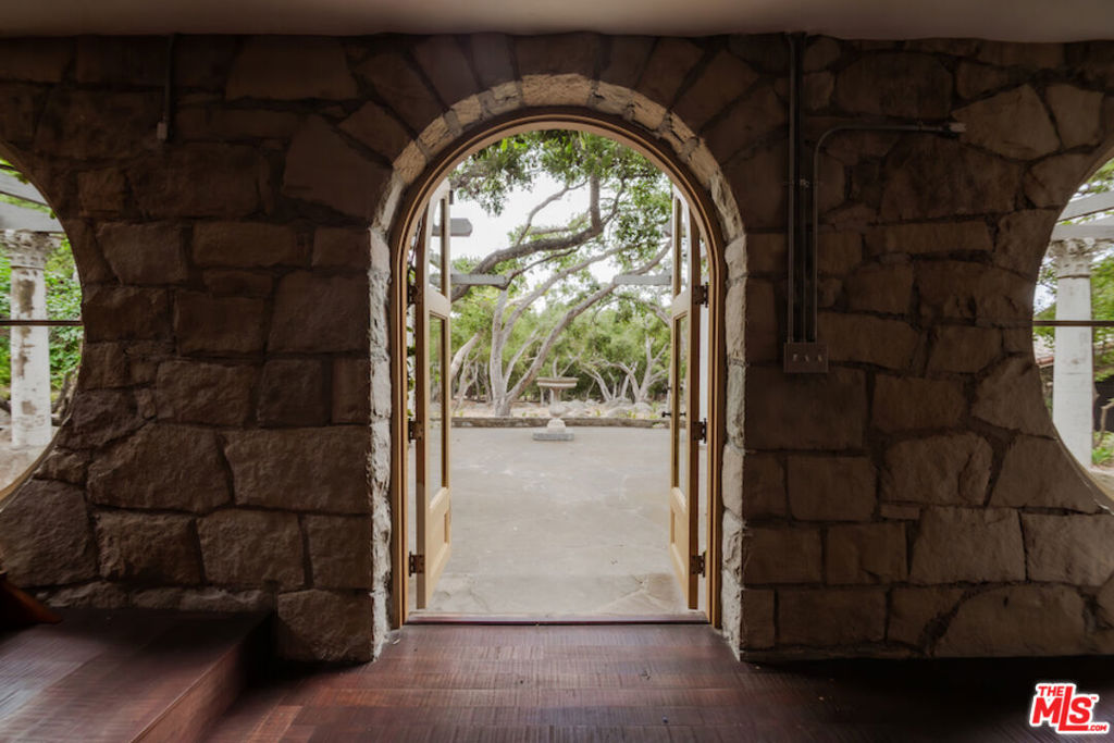 MLS #25594271 image #48