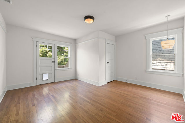 MLS #25594273 image #24