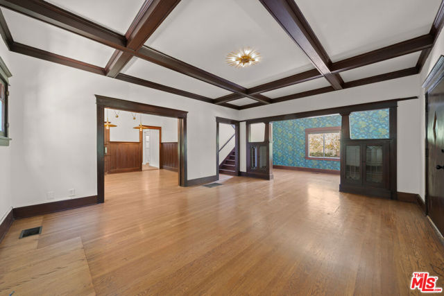 MLS #25594273 image #5