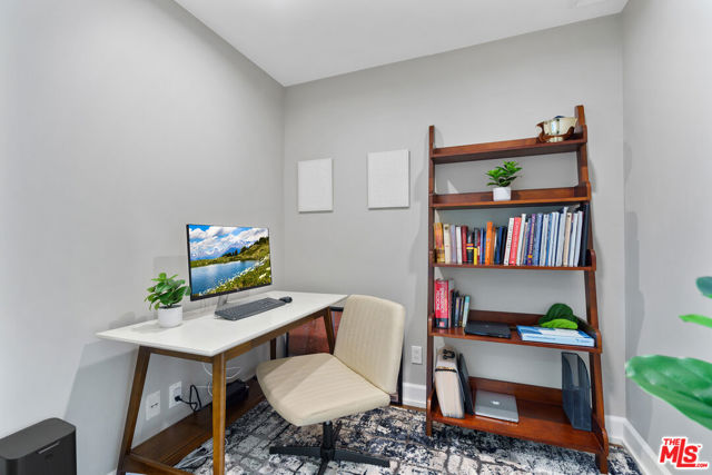 MLS #25594985 image #14