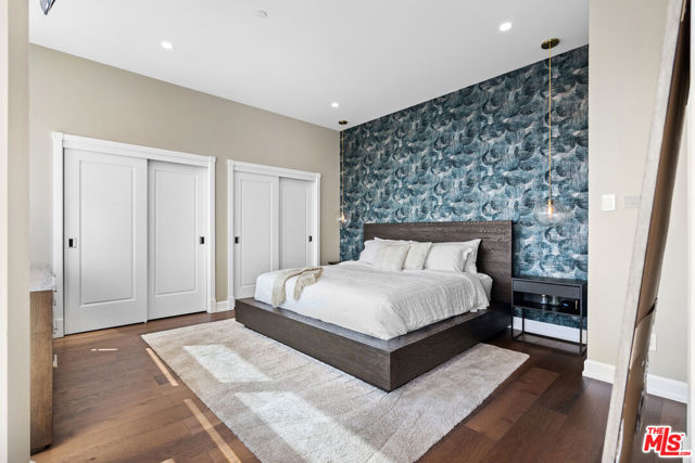 MLS #25594985 image #17