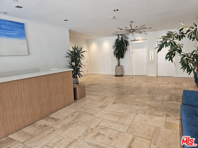 MLS #25595035 image #1