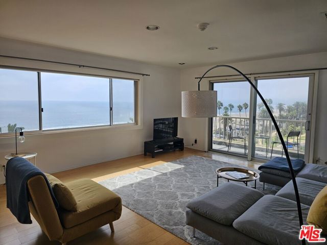 MLS #25595035 image #20