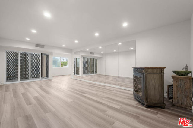 MLS #25595089 image #11