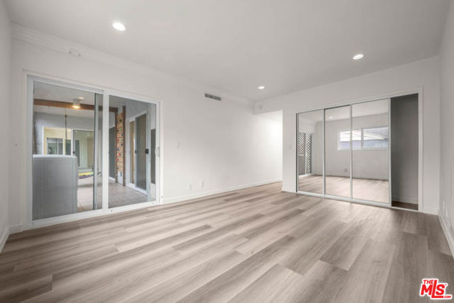 MLS #25595089 image #17