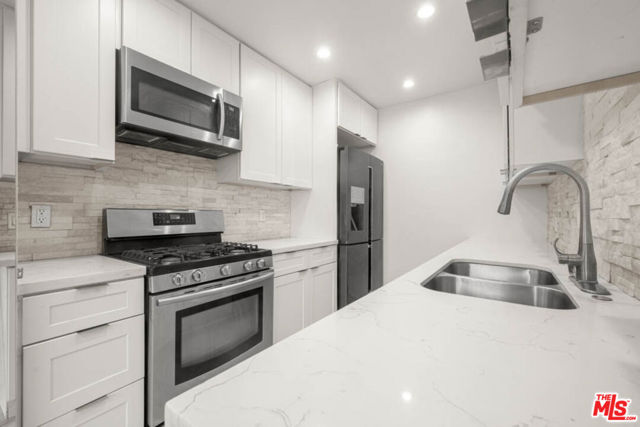 MLS #25595089 image #23