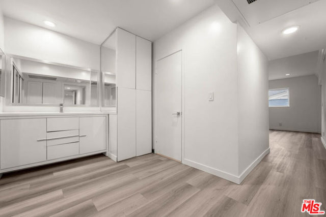 MLS #25595089 image #24