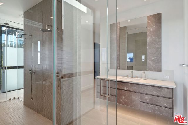 MLS #25595195 image #22