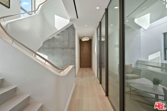 MLS #25595195 image #29