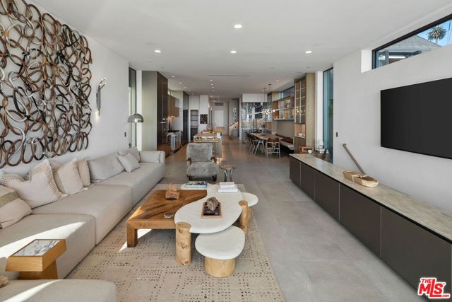 MLS #25595197 image #17