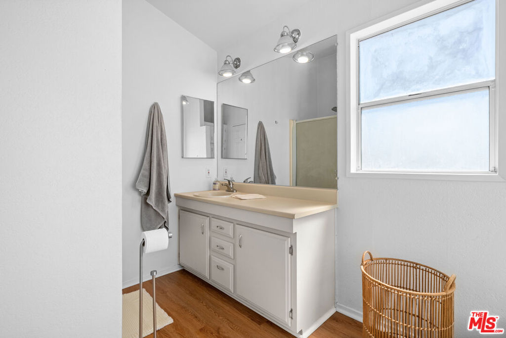 MLS #25595345 image #14