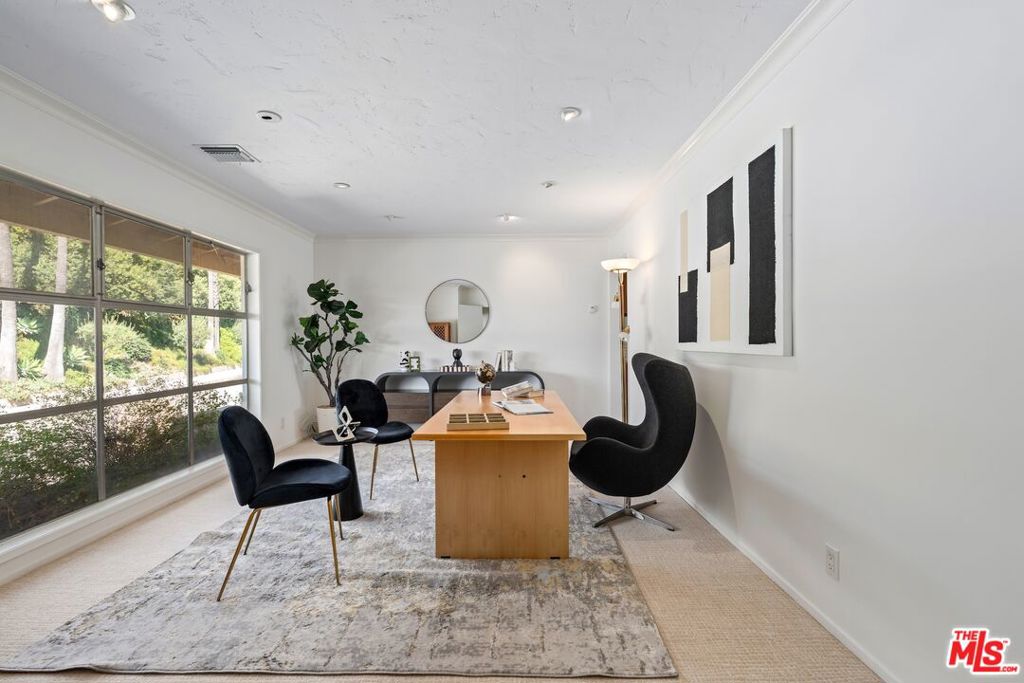 MLS #25595417 image #13