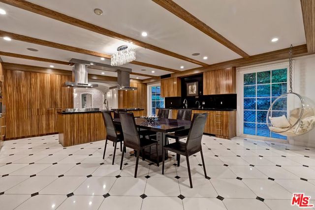 MLS #25595603 image #17