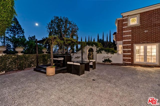 MLS #25595603 image #29