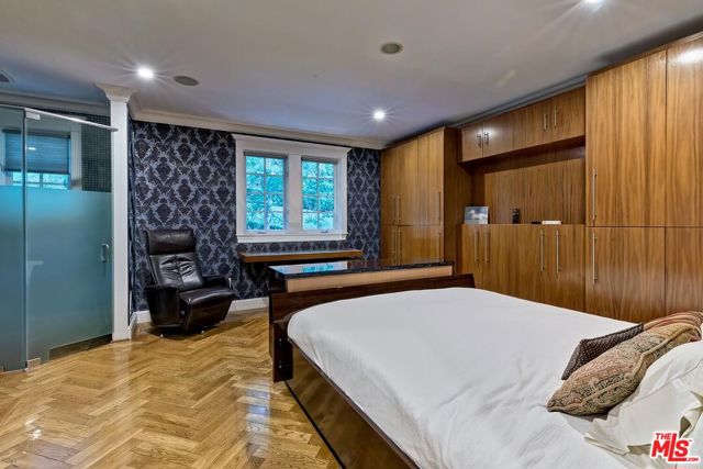 MLS #25595603 image #49