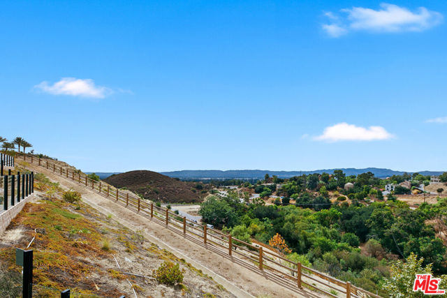 MLS #25595619 image #53