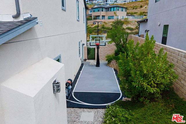 MLS #25595619 image #54