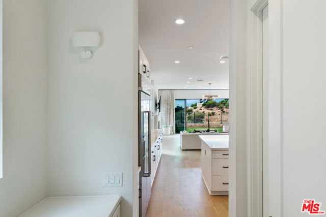 MLS #25595619 image #8