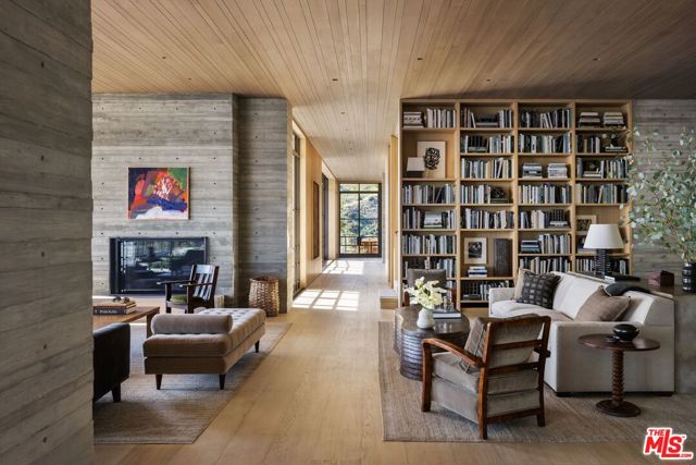 MLS #25595755 image #5