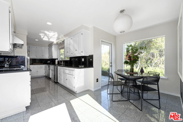 MLS #25595869 image #16