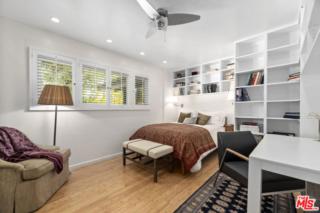 MLS #25595869 image #24