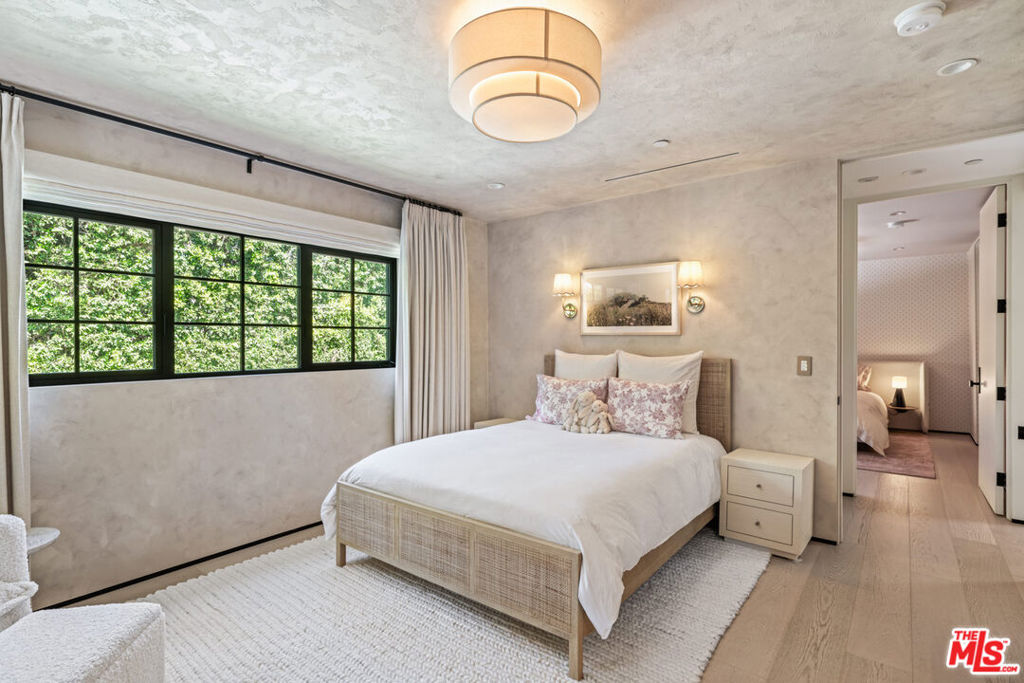 MLS #25595877 image #25